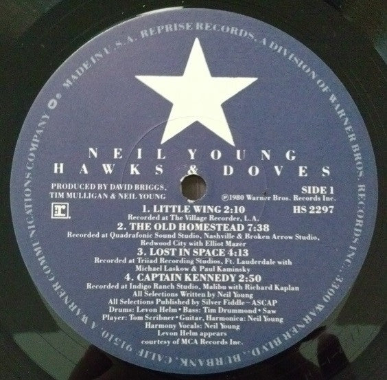 Neil Young – Hawks & Doves (US Pressing)